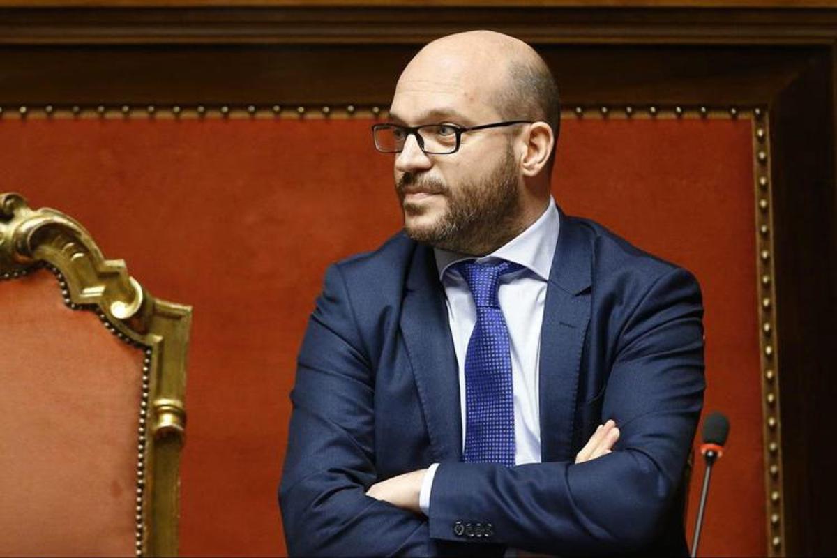 Pro vita, Fontana: "Rimuovere ostacoli economici e sociali e rafforzare sostegni a maternità" - 