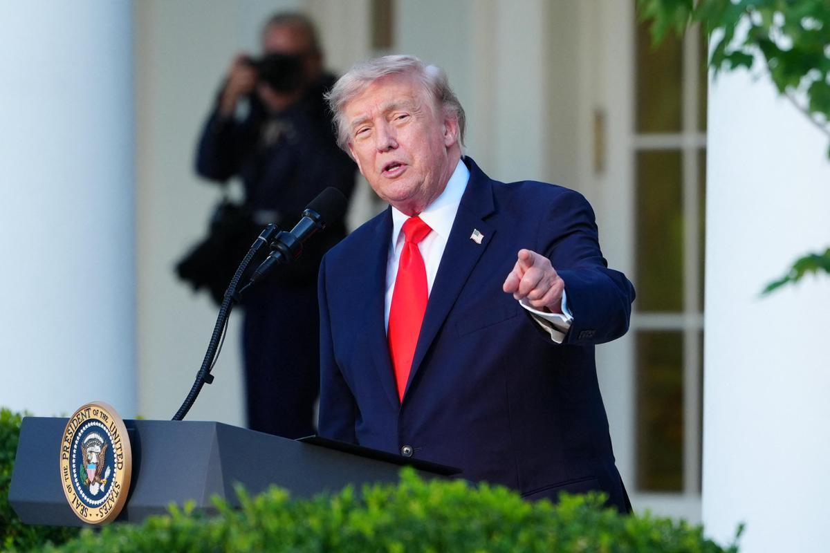 Trump avverte l'Europa: "Dazi del 100% per chi impone digital tax alle aziende Usa" - 