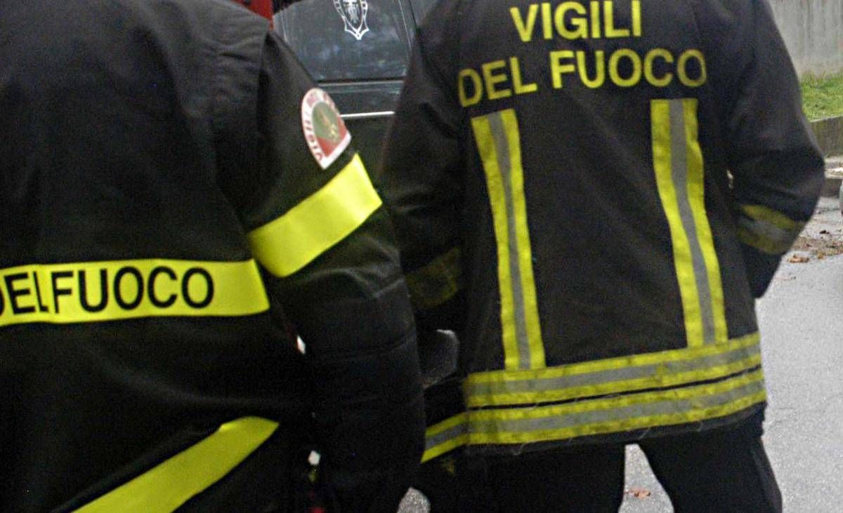 Crolla palazzina a Porto Sant’Elpidio, un morto e due feriti: si cerca donna dispersa - 