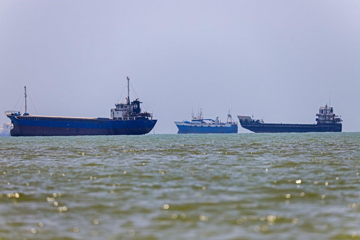 Iran, Trump accusa Teheran: "Droni contro le navi nello Stretto di Hormuz" - 