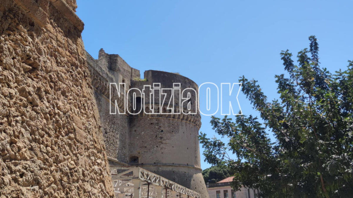 Crotone, dal successo della mostra di Francesca Mele nasce il Premio Castello 2026 - Foto: Redazione 