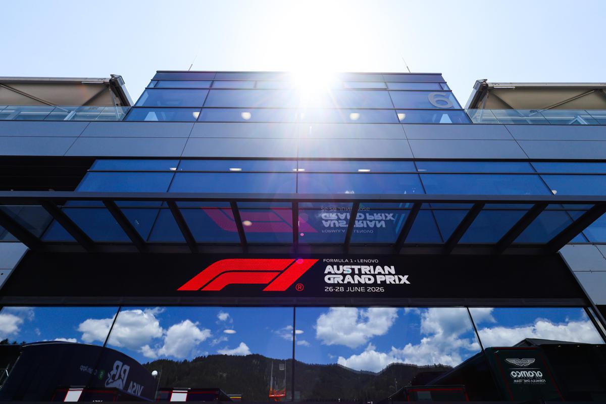 Gp Austria ad alto rischio per il caldo, piloti potranno usare gilet refrigerante - 