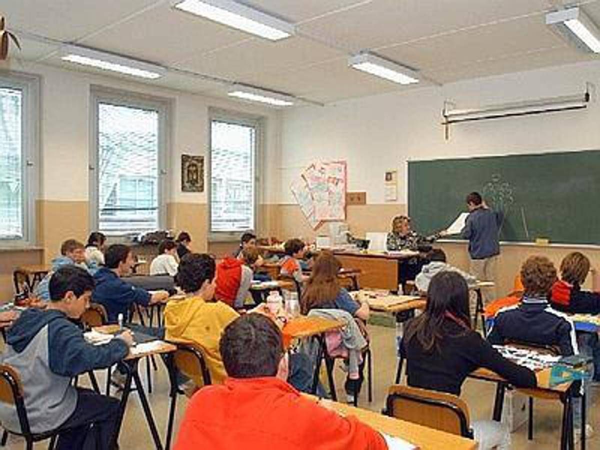 Esami di terza media, conto alla rovescia: cosa sapere su ammissione, prove scritte e colloquio orale - 