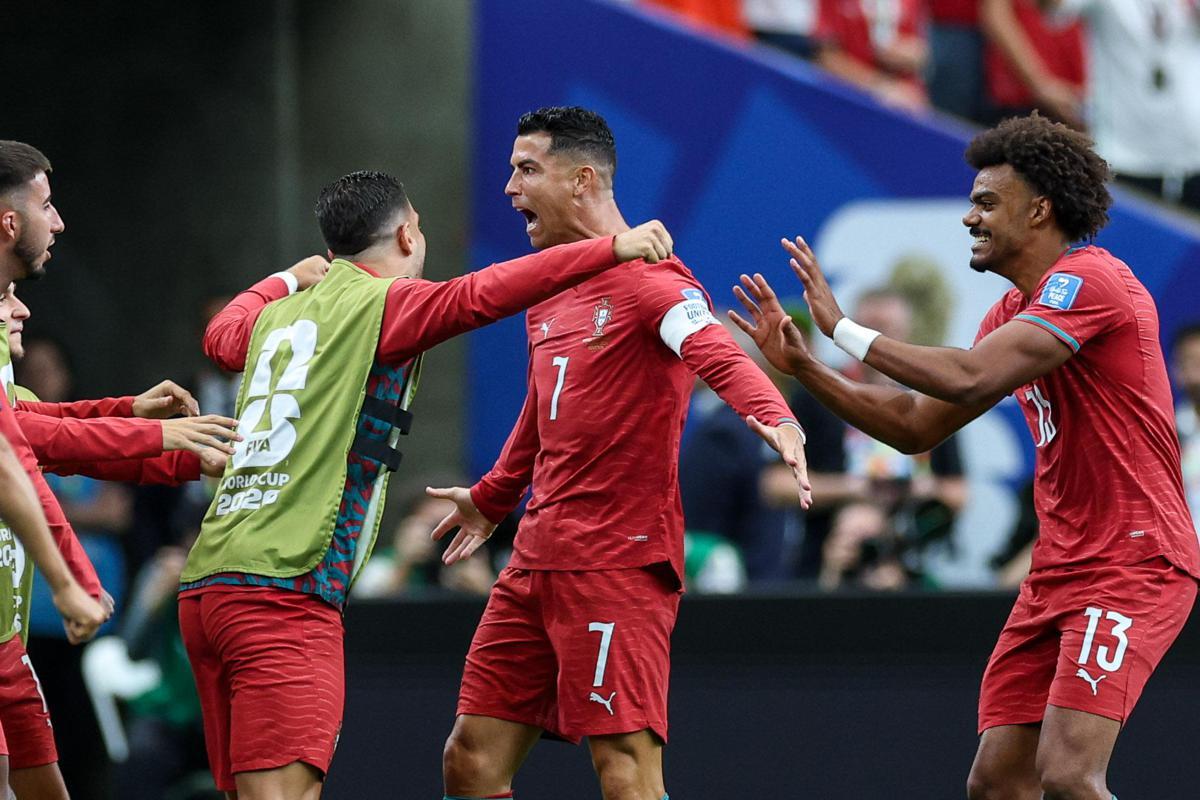 Mondiali, oggi Portogallo-Uzbekistan 2-0 - Diretta - 