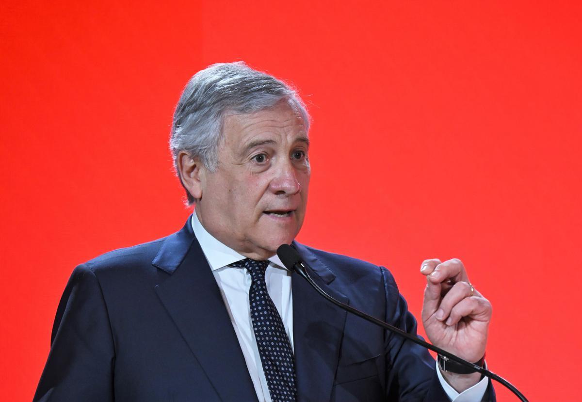 Tajani: "Il 4 luglio sarò a Villa Taverna, bisogna guardare avanti". E smentisce Rutte: "Da Italia nessun attacco all’Iran" - 