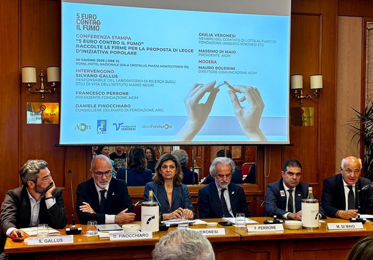 Fumo, gli oncologi: "52mile firme per aumentare di 5 euro costo sigarette, Senato discuta la legge" - 