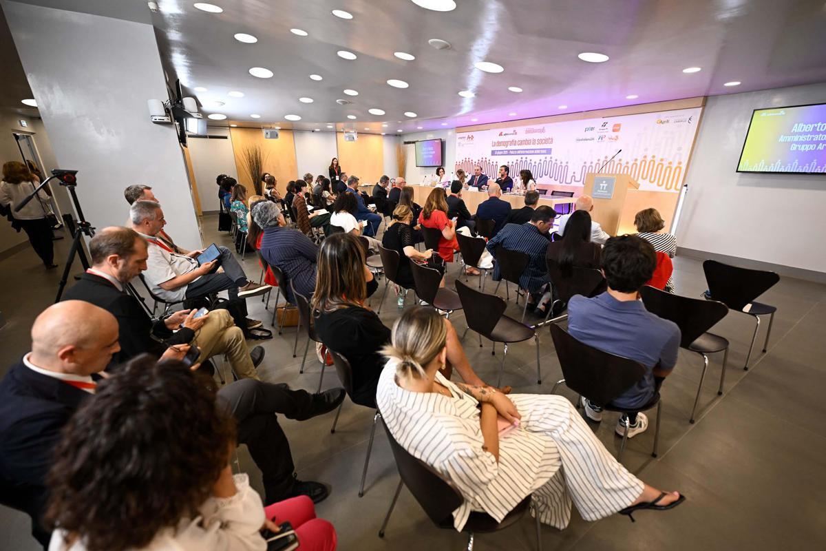 L’Italia invecchia, in Adnkronos il dibattito con Roccella, Durigon, mondo accademico e imprese - 