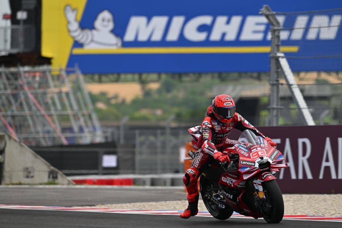 MotoGp, Marquez domina gara sprint in Ungheria davanti ad Acosta e Bezzecchi - 