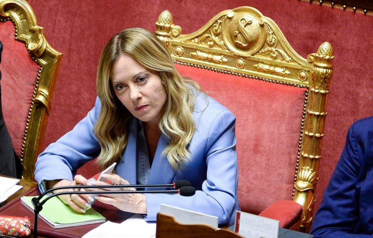 Meloni in Senato: "No a Ue superinvasiva, su assenza a vertice Tivat polemicucce". Botta e risposta con Renzi - 