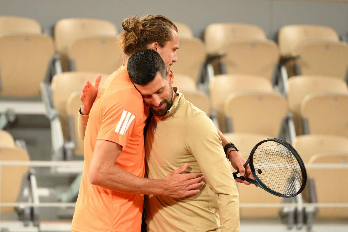 Djokovic, messaggio a Zverev dopo il Roland Garros: "Felice per te, meriti questo successo" - 
