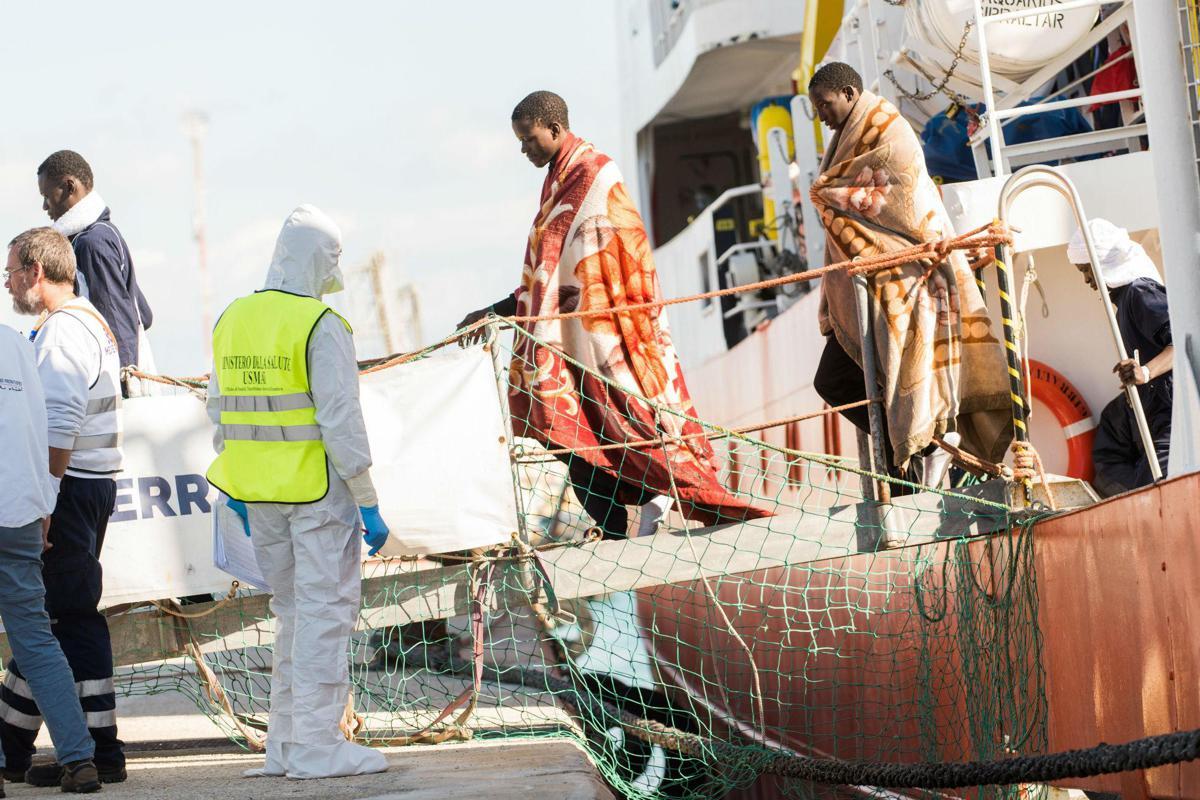 Migranti, via libera del Parlamento Ue a direttiva sui rimpatri. Meloni: "Promessa mantenuta" - 