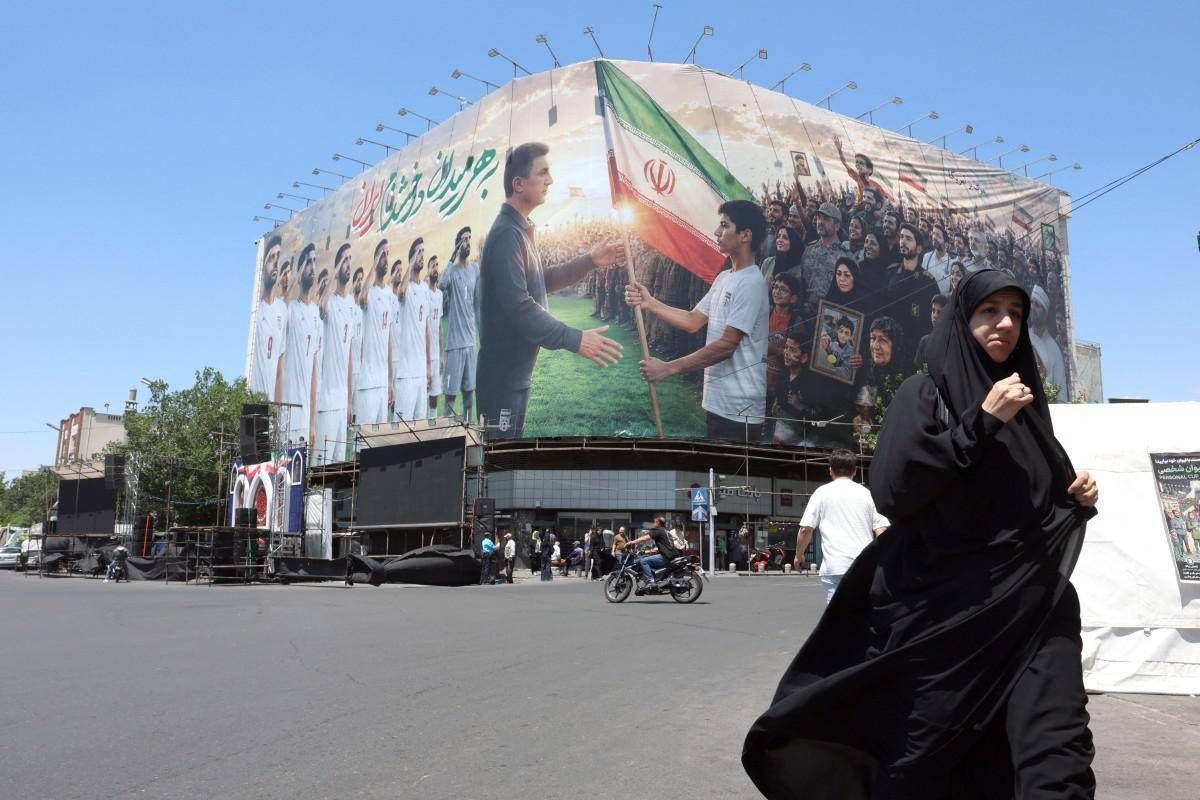 Iran, Teheran risponde ai raid Usa: missili contro Kuwait e Bahrain - 
