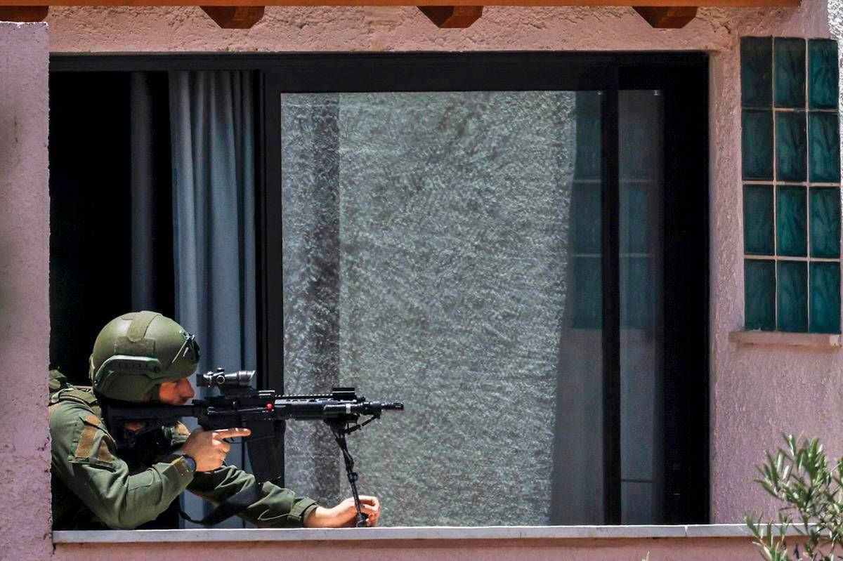 Libano, Netanyahu ordina di attaccare la periferia di Beirut: Hezbollah nel mirino - 