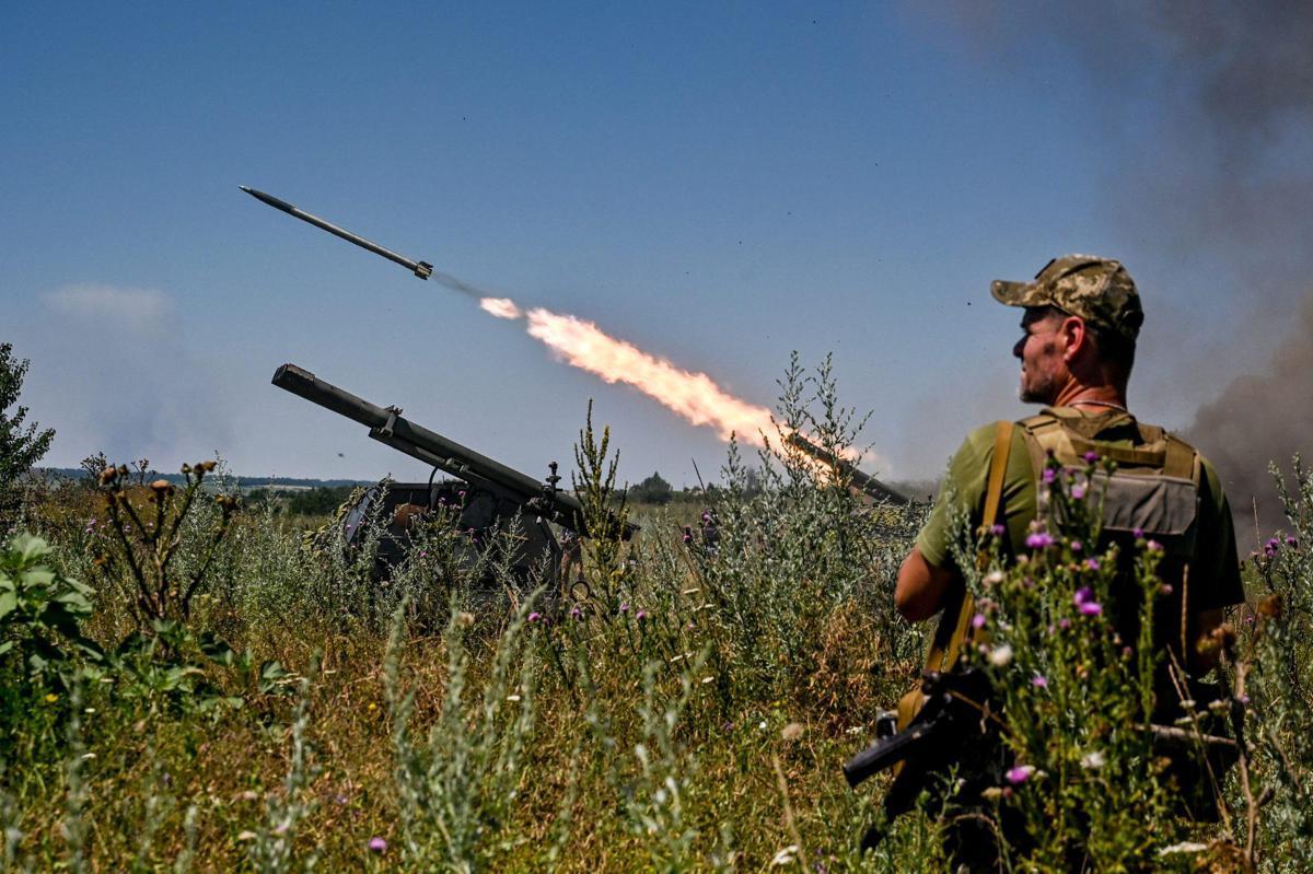 Ucraina colpisce impianti energia in Russia, Zelensky lancia nuovo monito su Minsk - 