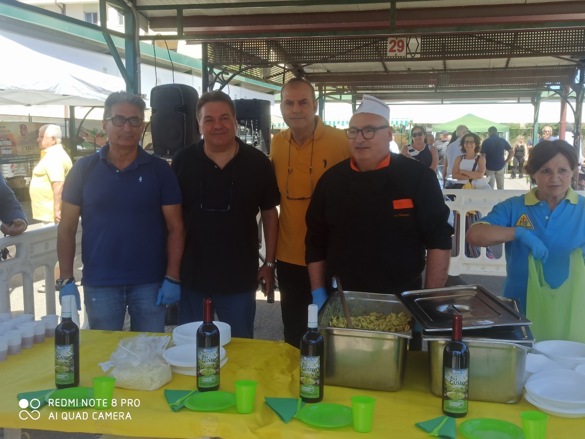Ali di gusto: volo di farfalle e zucchine - Farmer's Market - Foto: Uff. Stampa Associazione Magnamore 31.05.2026