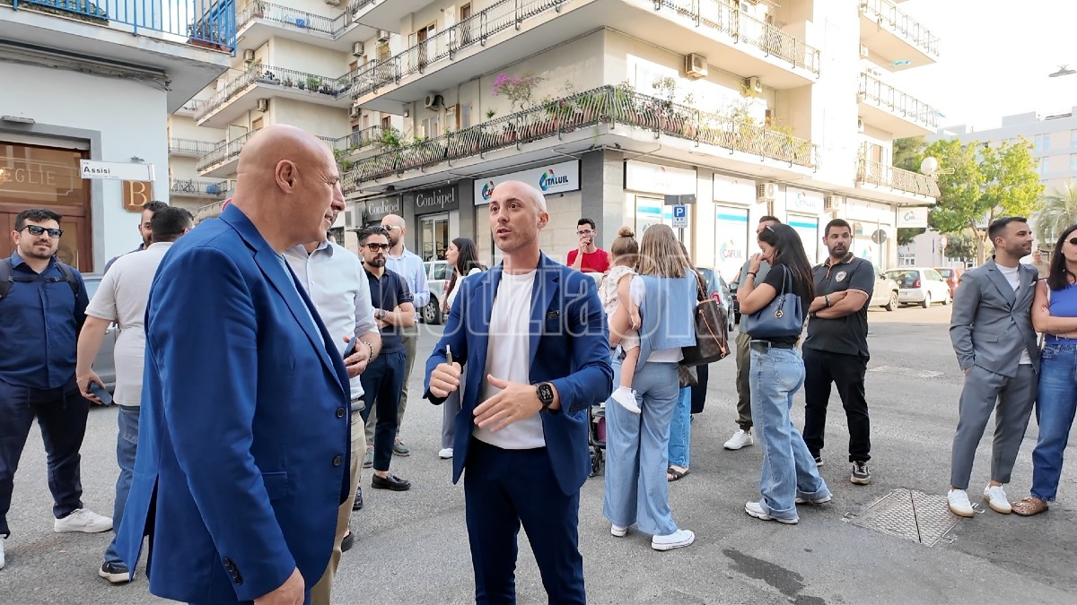 Inaugurazione sede compari e risparmia - Via assisi - Crotone - Foto Redazione 3.06.2026