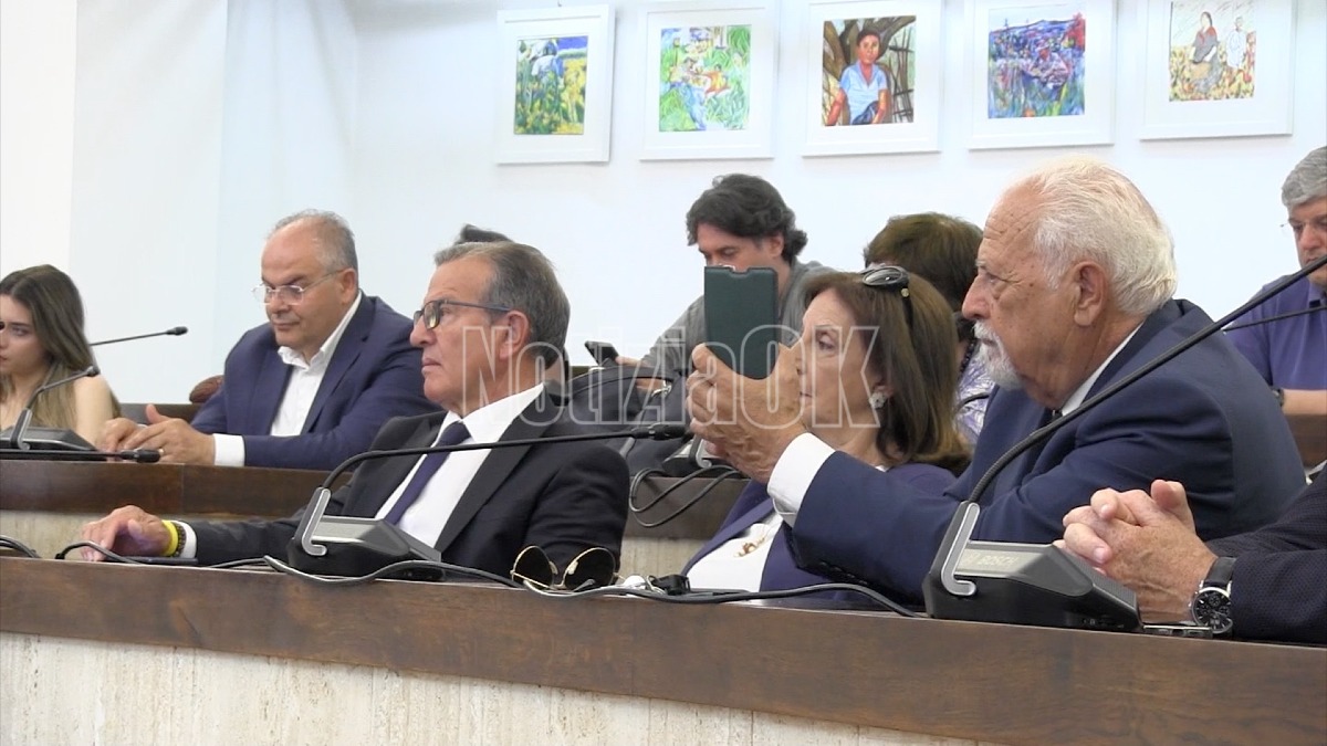 Premio eccellenze nel territorio nelle arti e professioni Lions Club Crotone - Foto Redazione 15.06.2026 