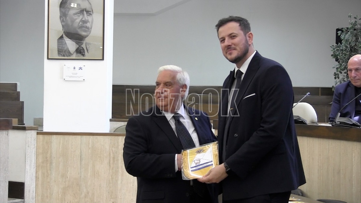Premio eccellenze nel territorio nelle arti e professioni Lions Club Crotone - Foto Redazione 15.06.2026 