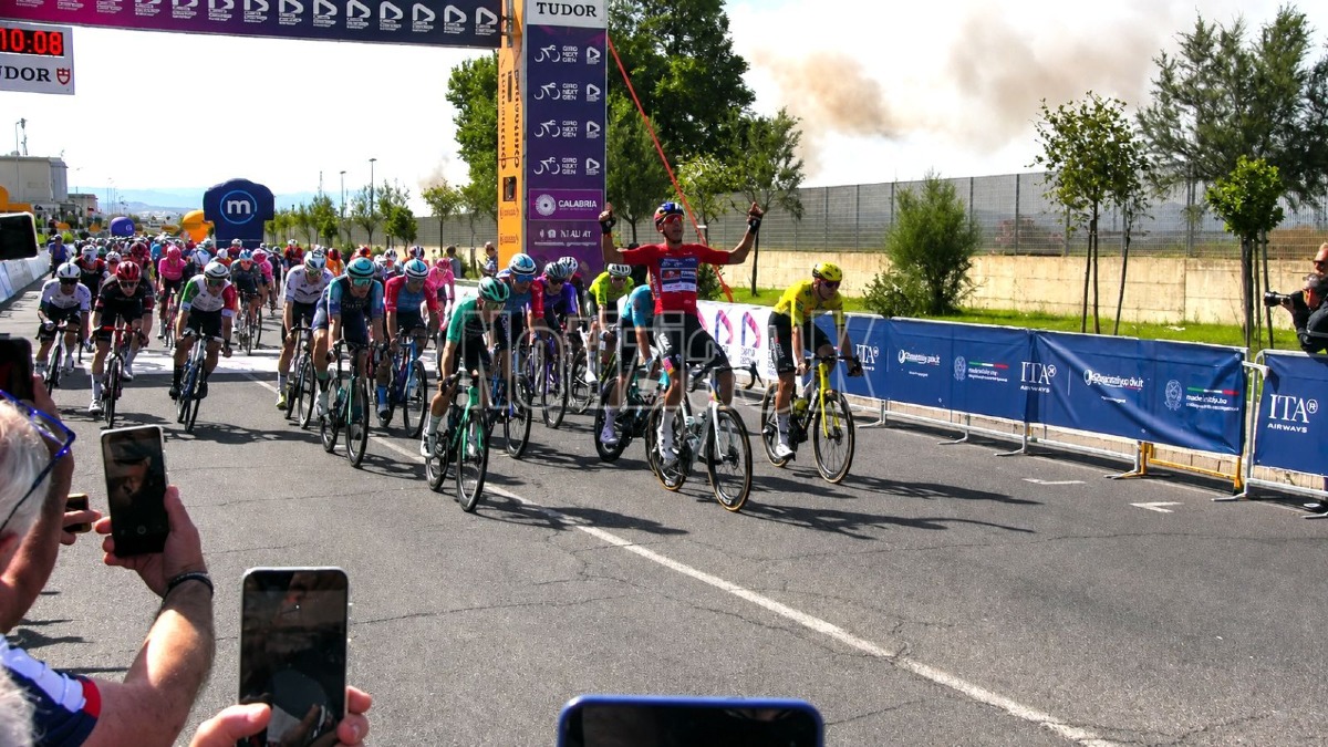 Giro d'Italia Next Generation - Crotone (Foto Redazione 15.06.2027).9