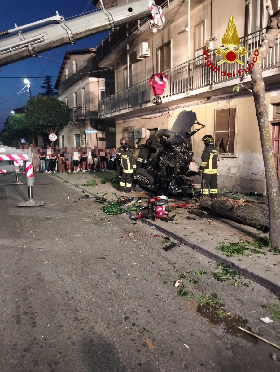Incidente Cutro - 28 giugno 2026 - Foto Uff. Stampa Vigili del fuoco 28.06.2026
