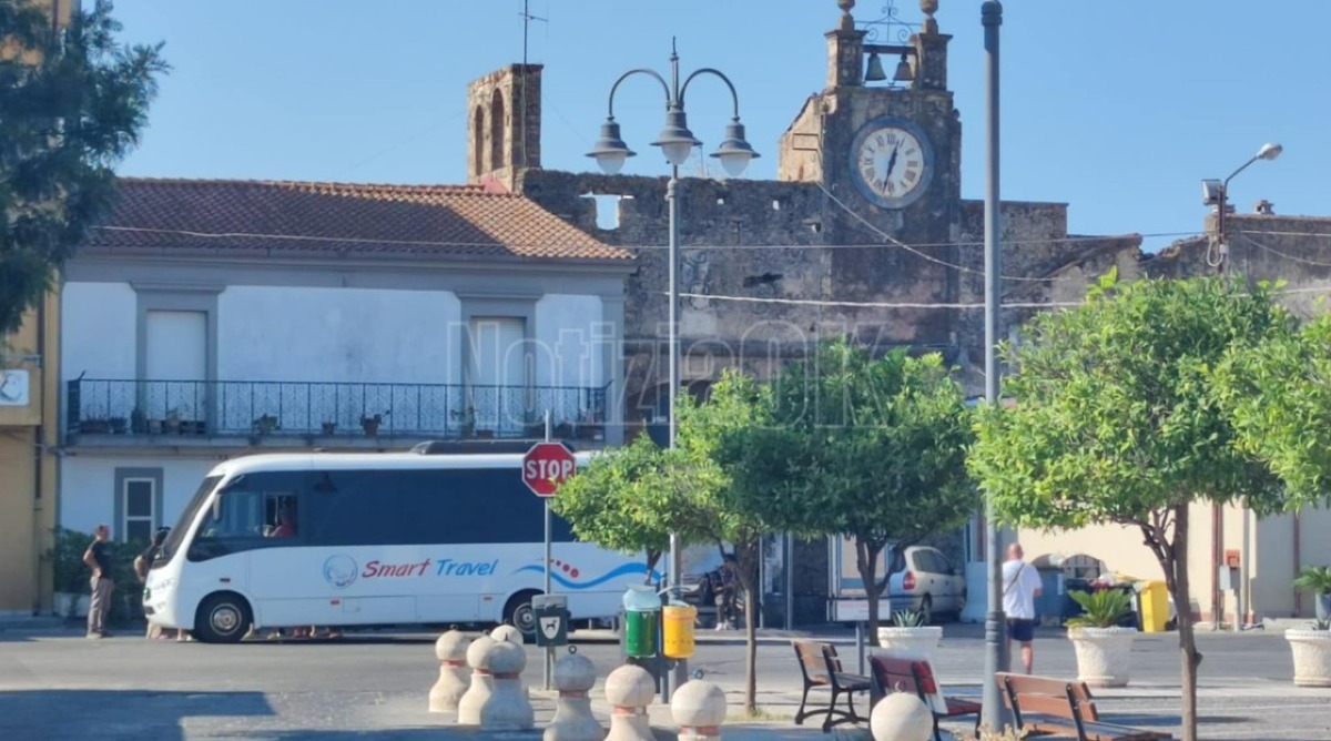 Isola Capo Rizzuto, torna la navetta estiva: in arrivo anche un minibus elettrico - Foto: Redazione
