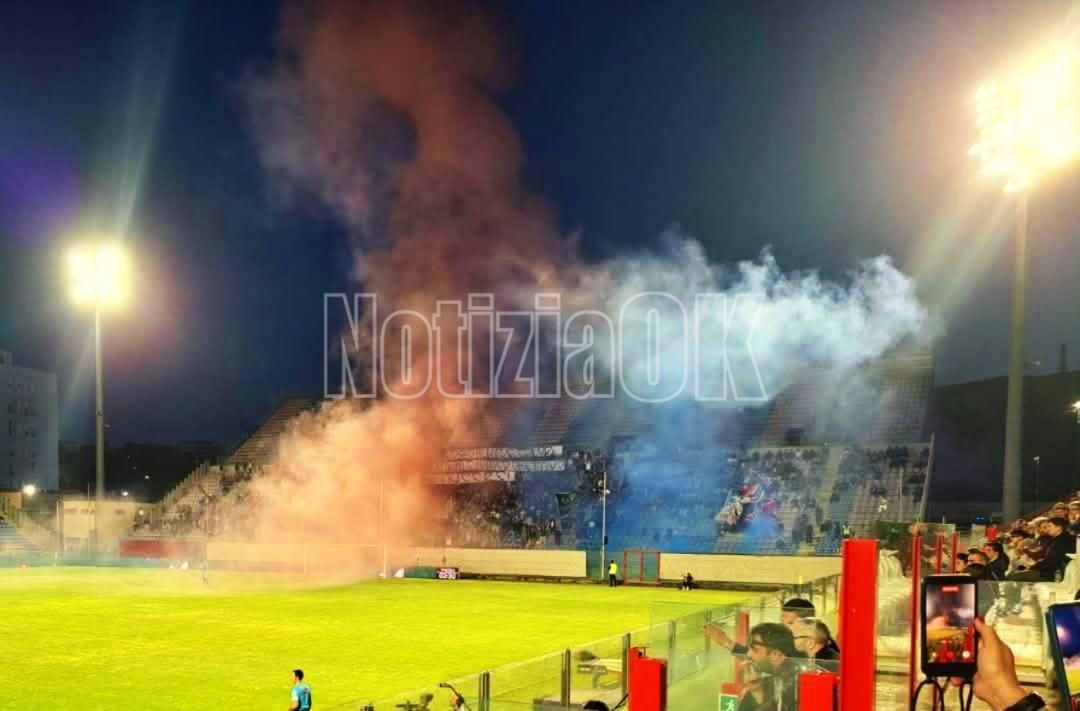 Crotone, campagna abbonamenti: attesa per i nuovi prezzi, possibile aumento delle tariffe - Foto: Redazione