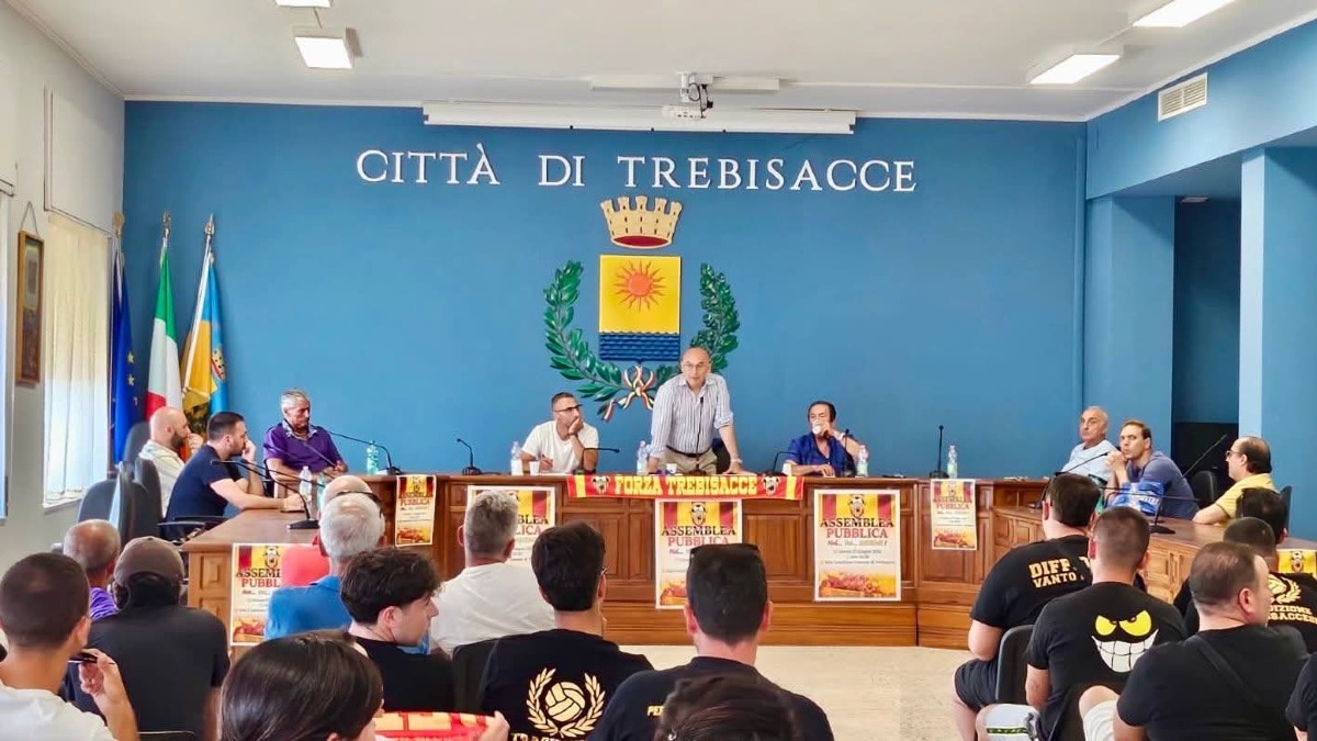 Trebisacce, incontro in Comune per programmare il futuro dell'ASD Trebisacce  - Foto: Uff. Stampa Comune di Trebisacce 