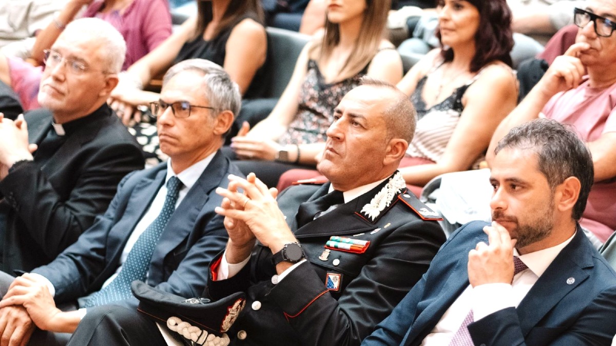 Catanzaro, 100 mila euro al Centro Calabrese di Solidarietà per un bene confiscato - Convegno Centro Calabrese di Solidarietà