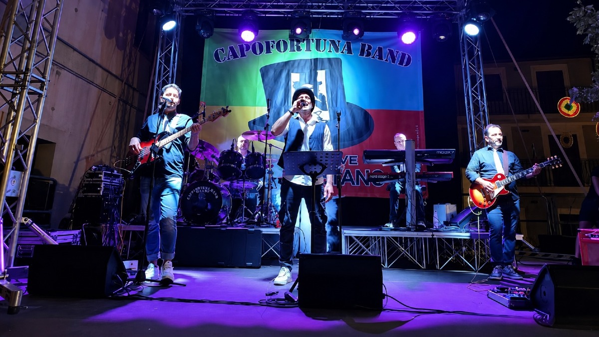 Girifalco rende omaggio a Rino Gaetano: arriva il tour 2026 della Capofortuna Band - Foto Uff. Stampa Capofortuna 