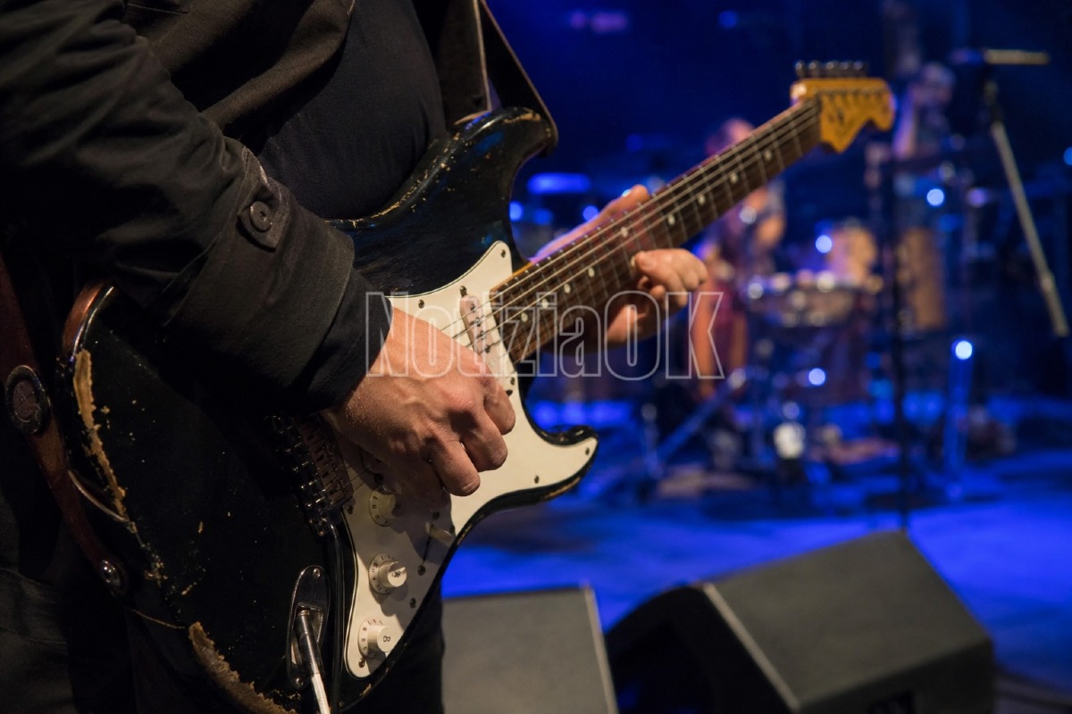 Crotone rende omaggio a Pino Daniele con "Nero a metà Experience" - Foto: Redazione 