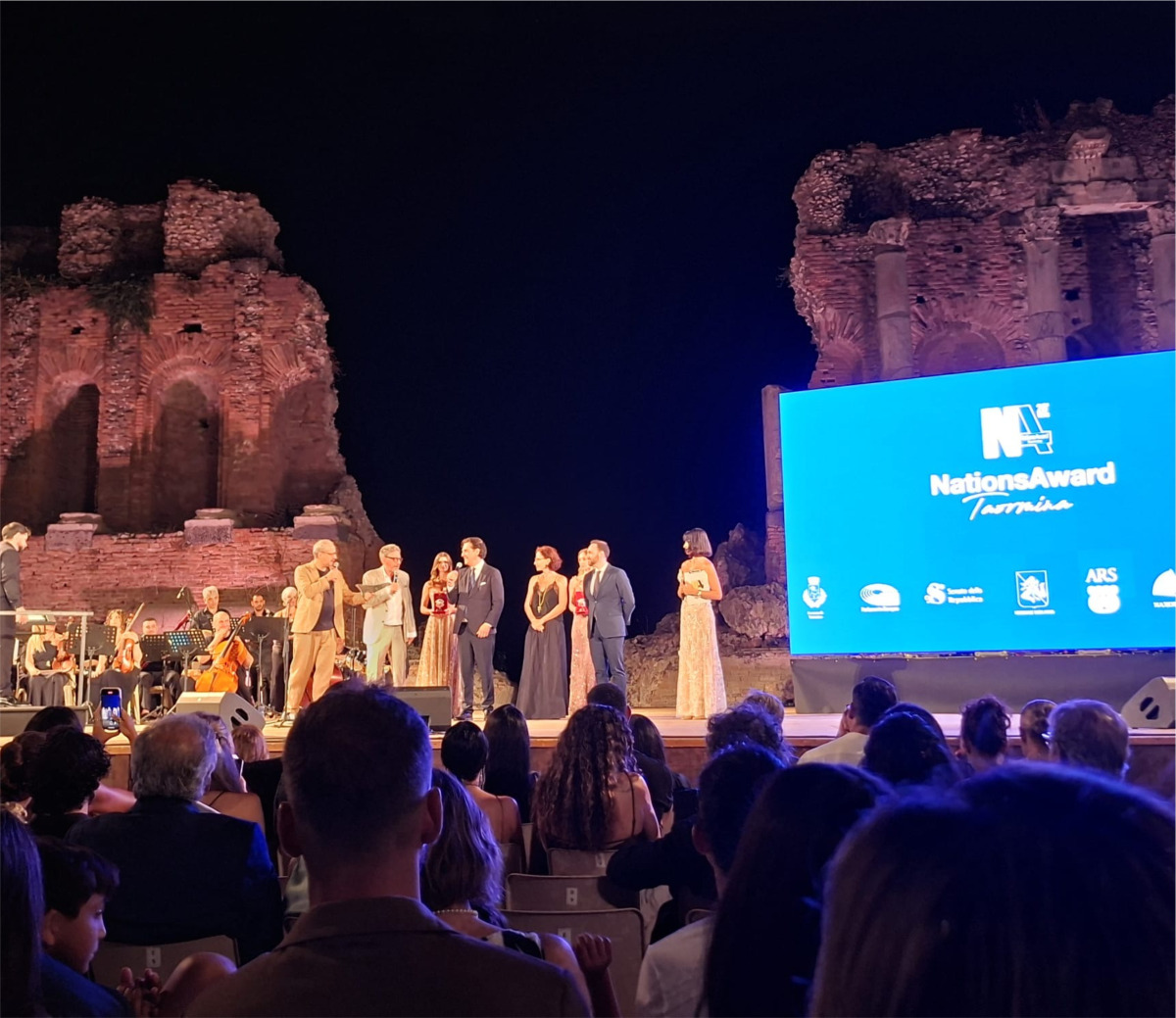 (Foto) Michele Affidato firma la XX edizione del Nations Award - Foto: La XX edizione del Nations Award