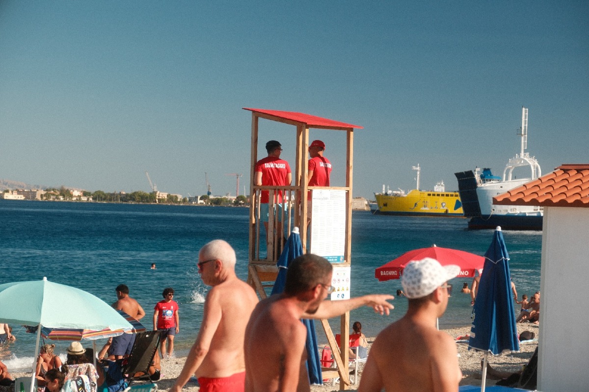 Messina, rinasce la spiaggia del Ringo: diventa libera, attrezzata, inclusiva e accessibile - 