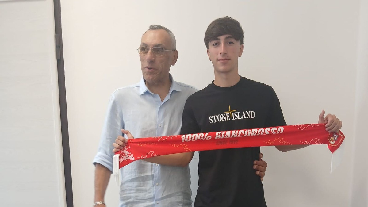 Il cetrarese Daniele Amedeo riparte dal Grosseto: colpo a centrocampo per i biancorossi - Foto: Daniele Amedeo 