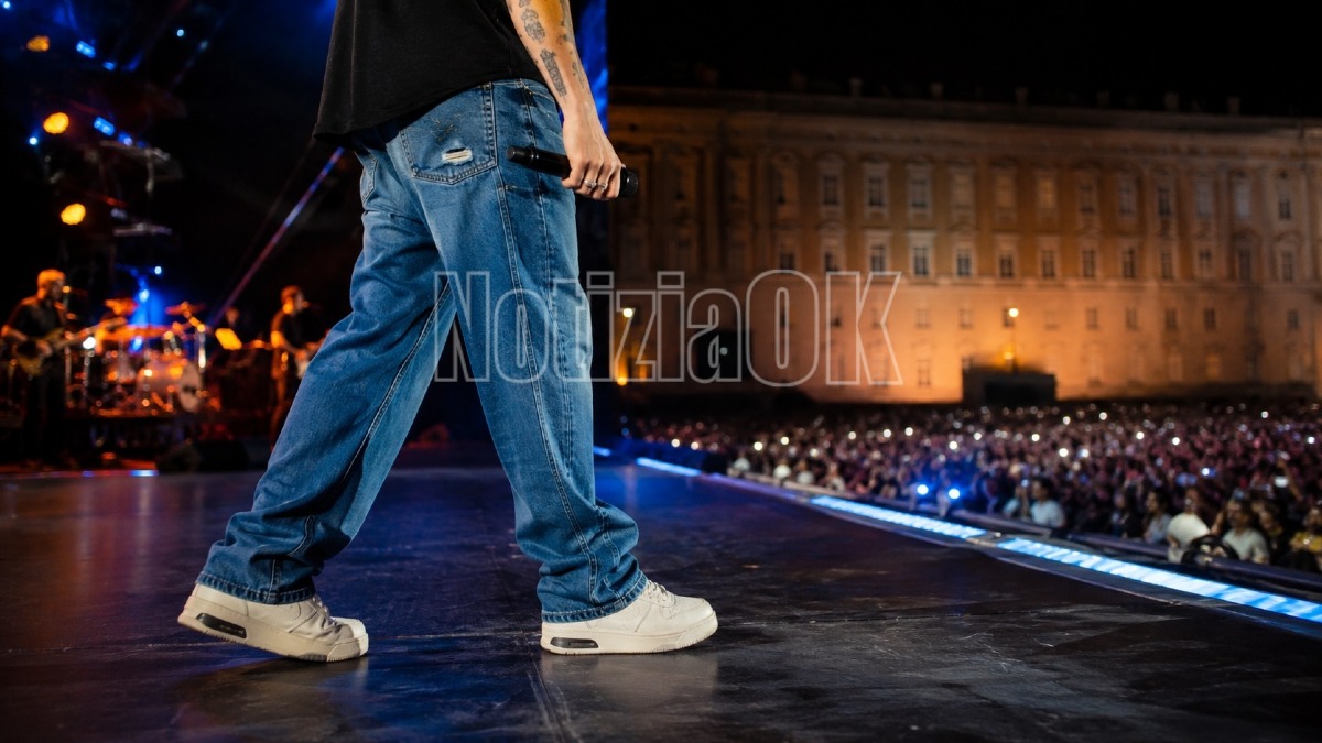 Olly conquista la Reggia di Caserta: 30mila fan per il gran finale del tour - Foto: Redazione 