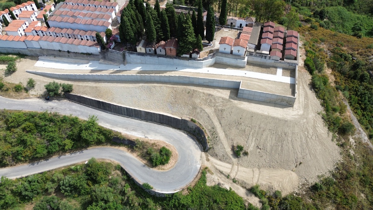 Pietrapaola, completato il consolidamento del versante a valle del cimitero: intervento da 450 mila euro - Foto: Uff. Stampa Comune di Pietraoaola