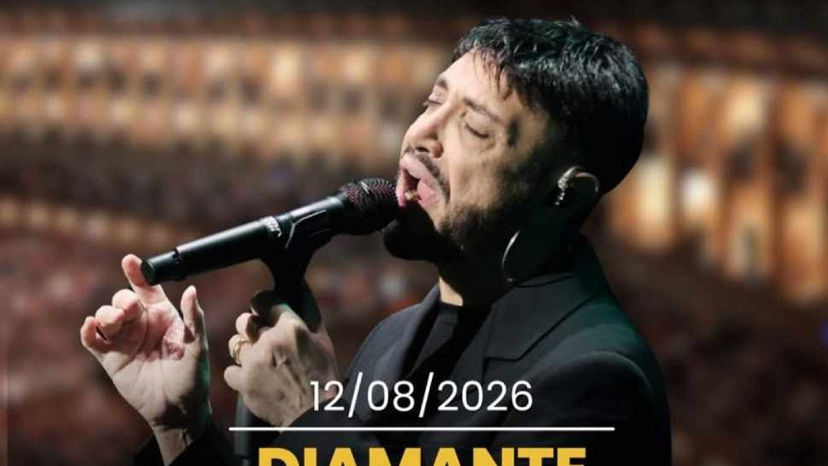 Gigi Finizio torna in Calabria: concerto al Teatro dei Ruderi di Cirella  - Foto Locandina Ufficiale 