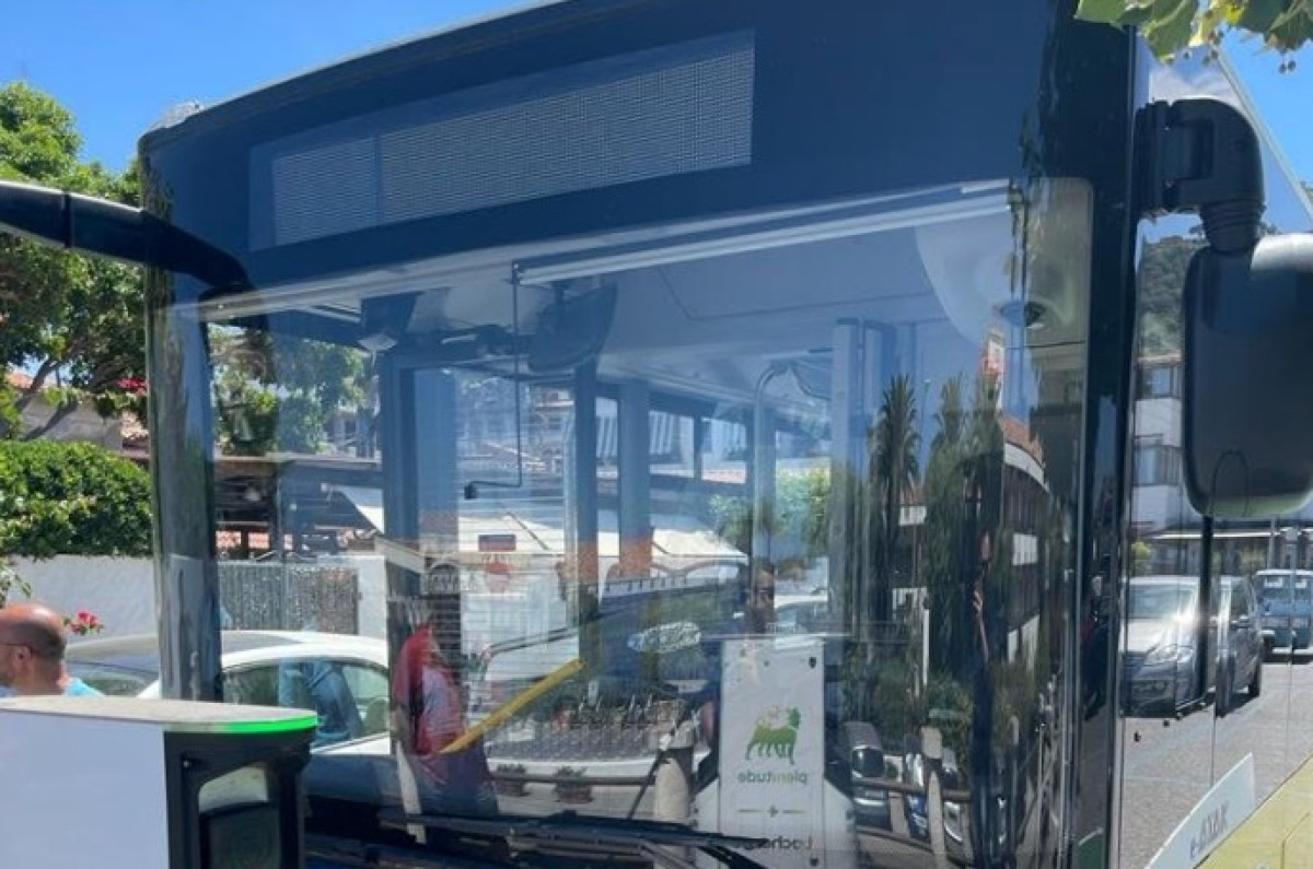 Tropea, al via la navetta urbana elettrica: dal 13 luglio un bus sostenibile per muoversi in città - Foto: Uff. Stampa Comune di Tropea 