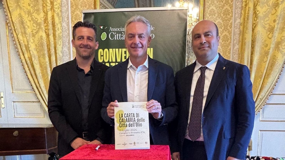 Corigliano-Rossano: Nasce la Carta di Calabria: il patto nazionale per il futuro dell'olivicoltura - Foto Uff. Stampa Associazione Nazionale Città dell'Olio