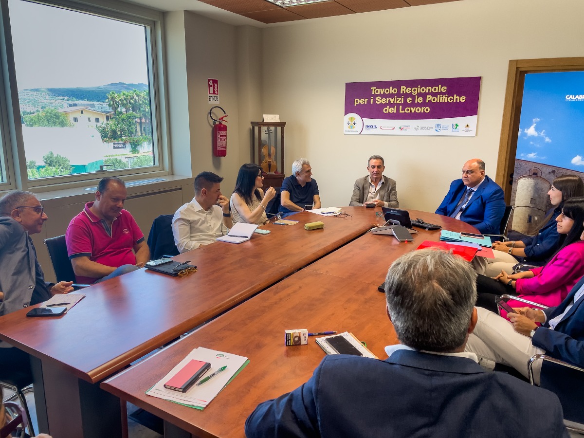 Ex Lsu/Lpu Calabria, confronto tra Regione e sindacati per la redistribuzione delle risorse - Foto: Uff. Stampa UIL Calabria