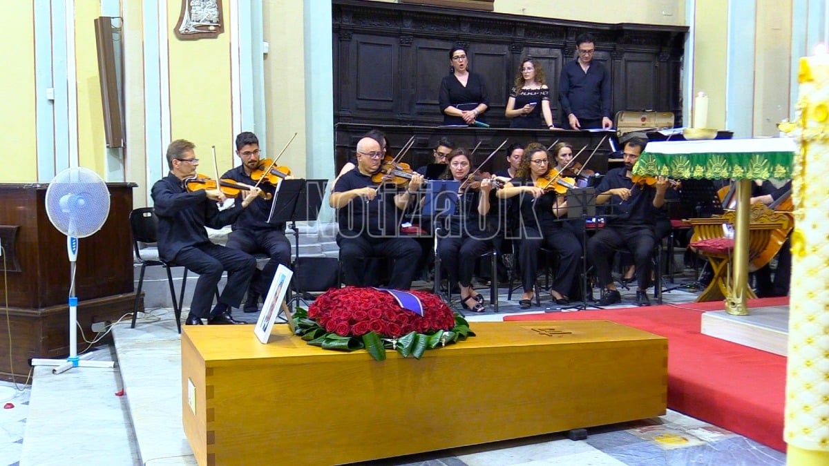 (VIDEO) Crotone - L'ultimo concerto per il Maestro Fernando Romano: la sua Orchestra Orfeo Stillo gli rende omaggio - Foto: Redazione 