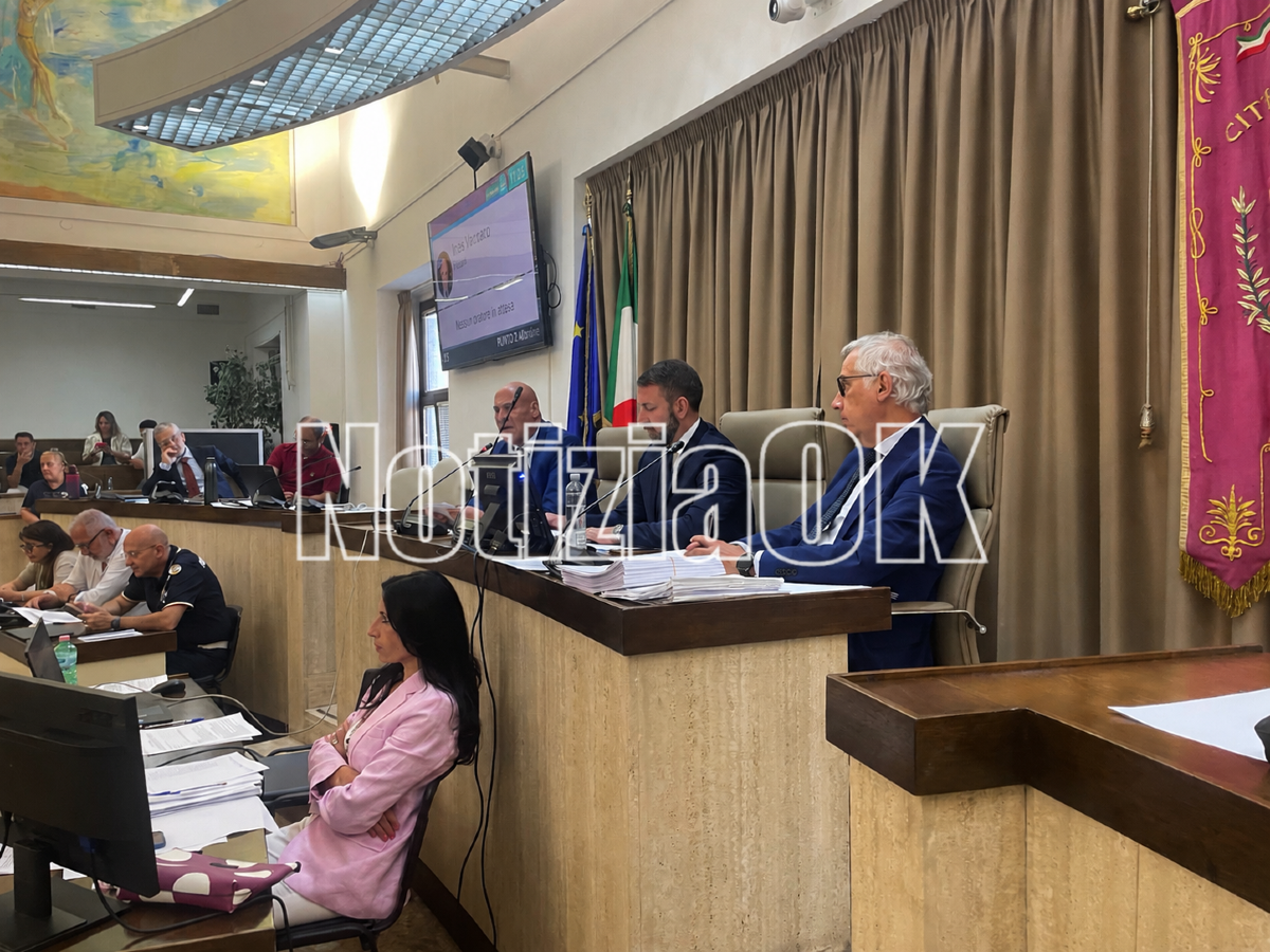 Crotone - Crisi idrica, il Consiglio approva all’unanimità la mozione per la nuova condotta - Foto Redazione 