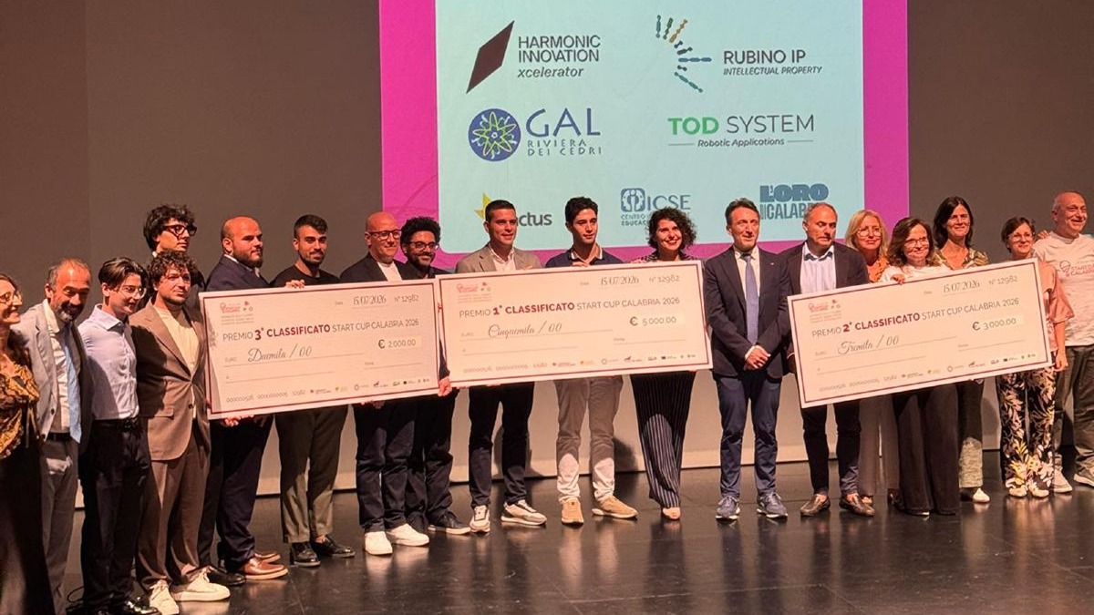 Waste Buster sul podio della Start Cup Calabria: la startup dell'Unical vola alla finale nazionale del PNI - Foto Uff. Stampa Social Builders