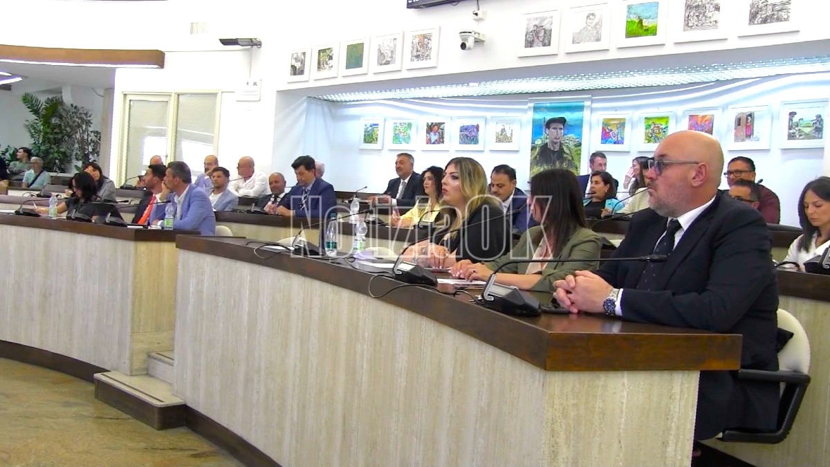 Crotone, elette le Commissioni consiliari permanenti: nominati presidenti, vicepresidenti e segretari - 