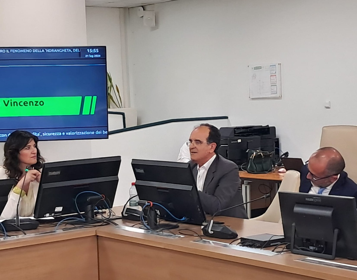 Calabria, Enzo Bruno: «I Comuni non siano lasciati soli nella gestione dei beni confiscati» - Foto Uff. Stampa Enzo Bruno