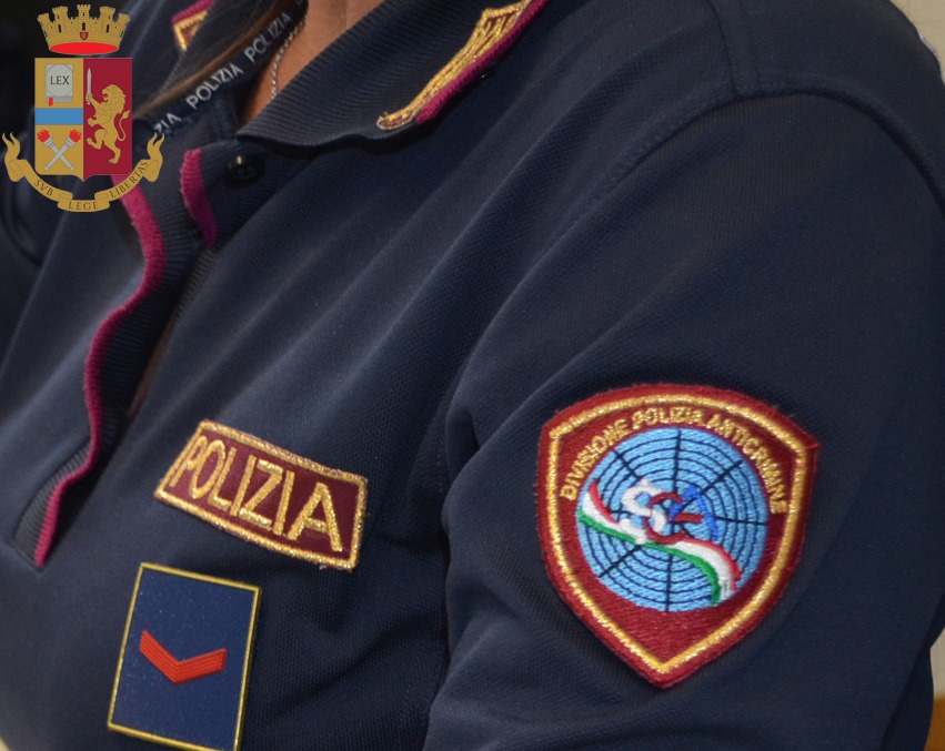 Due D.A.SPO. "Willy" nel Catanzarese: stop ai locali pubblici per un anno a due uomini ritenuti pericolosi - Foto Uff. Stampa Questura di Catanzaro