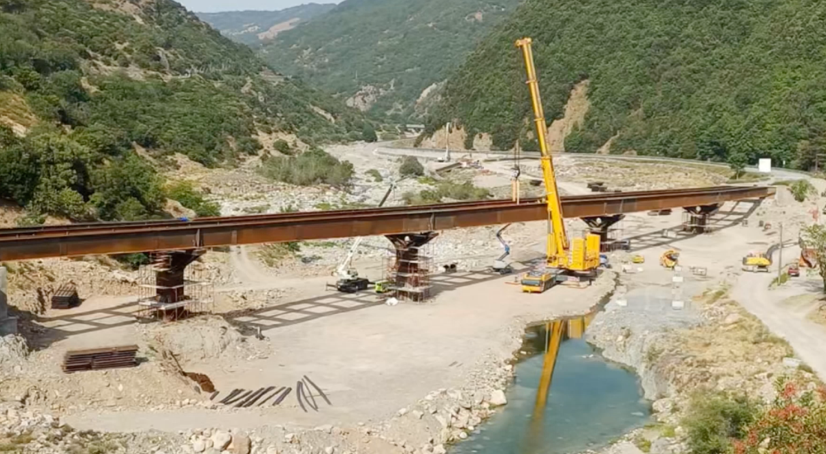 Proseguono i lavori lungo la strada statale 177dir di Longobucco  - Foto: Ufficio stampa Anas Calabria