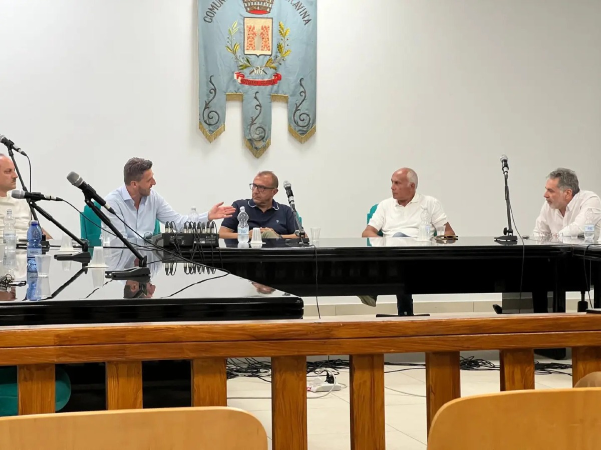 Alta Velocità, Franz Caruso rilancia la mobilitazione: "La Calabria non può perdere questa occasione" -  foto uff. stampa Comune di Cosenza 