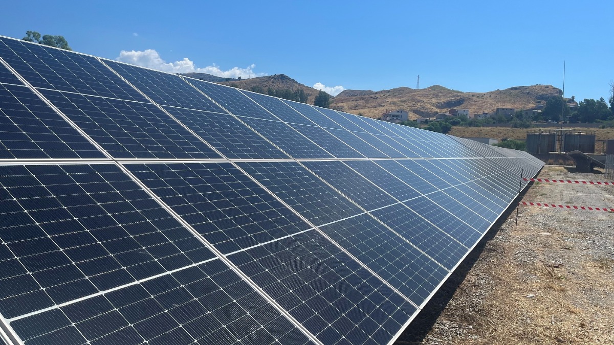 La rete ferroviaria si alimenta anche con il fotovoltaico: attivato l'impianto di Saline Ioniche -  Foto Uff. Stampa Ferrovie Dello Stato 