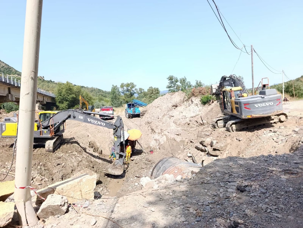 Timpa del Salto, squadre al lavoro per garantire l’acqua a Crotone e Rocca di Neto - Foto: Uff. Stampa Consorzio di Bonifica della Calabria