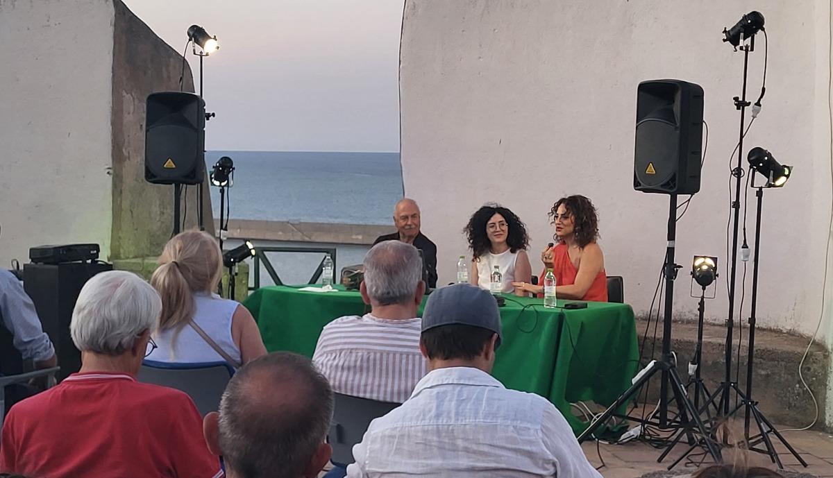 "Ti Racconto Crotone", il Castello Carlo V celebra la storia della città tra cultura e arte - Foto Uff. Stampa Psico Ambiente